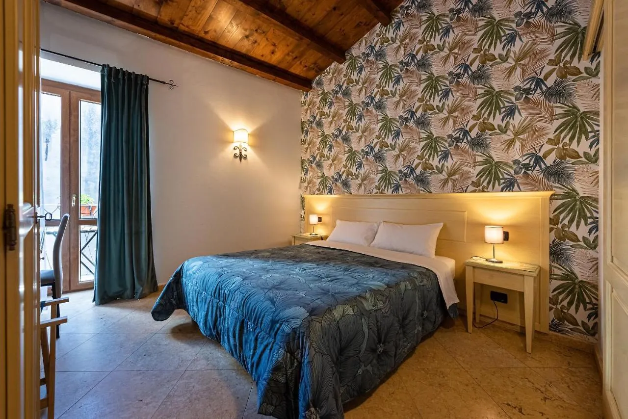 Duomo Apartments Cefalu