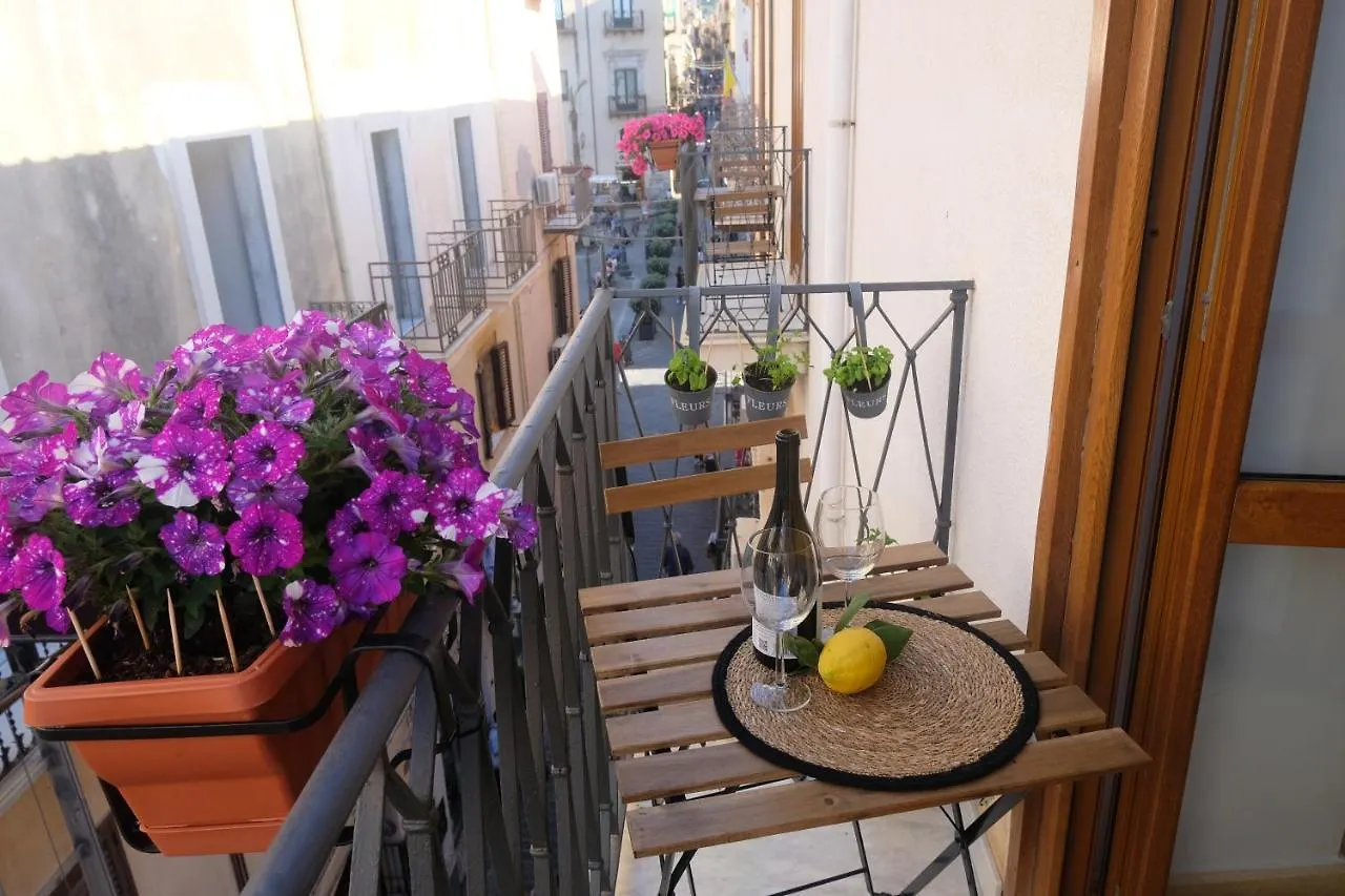 Duomo Apartments Cefalù 0*,  Italien