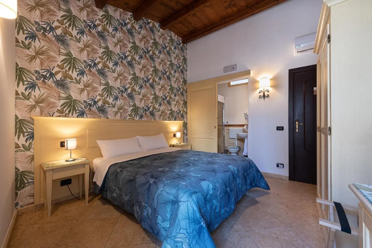 Duomo Apartments Cefalù 0*,
